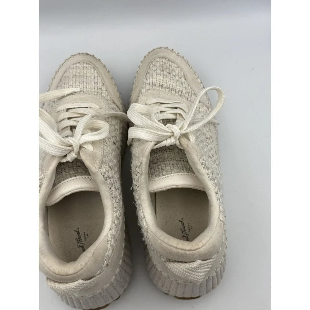 Universal Thread Ivory Tweed Platform Sneakers Women's Size 10 Lace Up Shoes